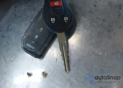 2013 Nissan Nv200 Sv из США, поврежденный, VIN 3N6CM0KN4DK695864